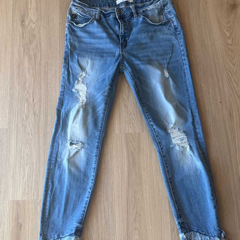 KanCan Frayed Skinny Crop